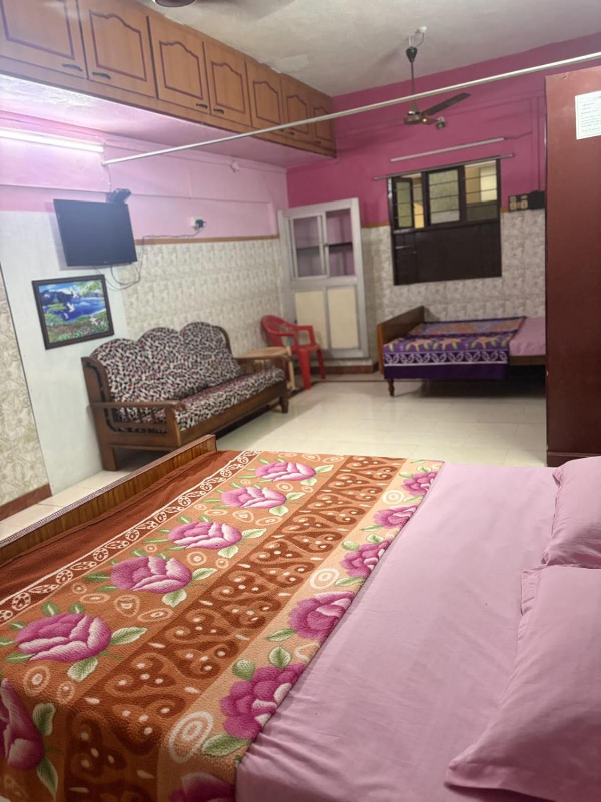 Gsr Stayhome Puducherry Buitenkant foto