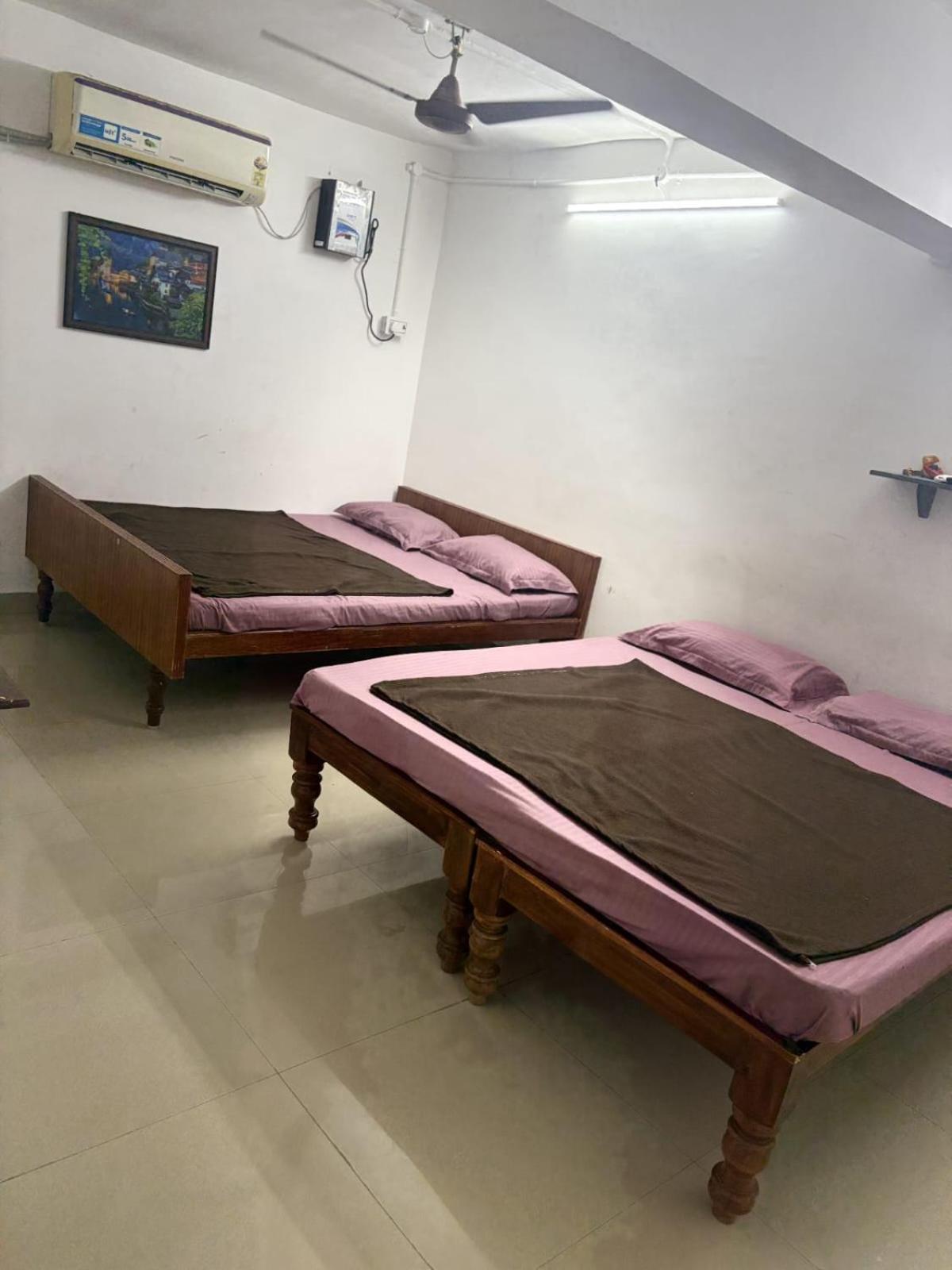 Gsr Stayhome Puducherry Buitenkant foto
