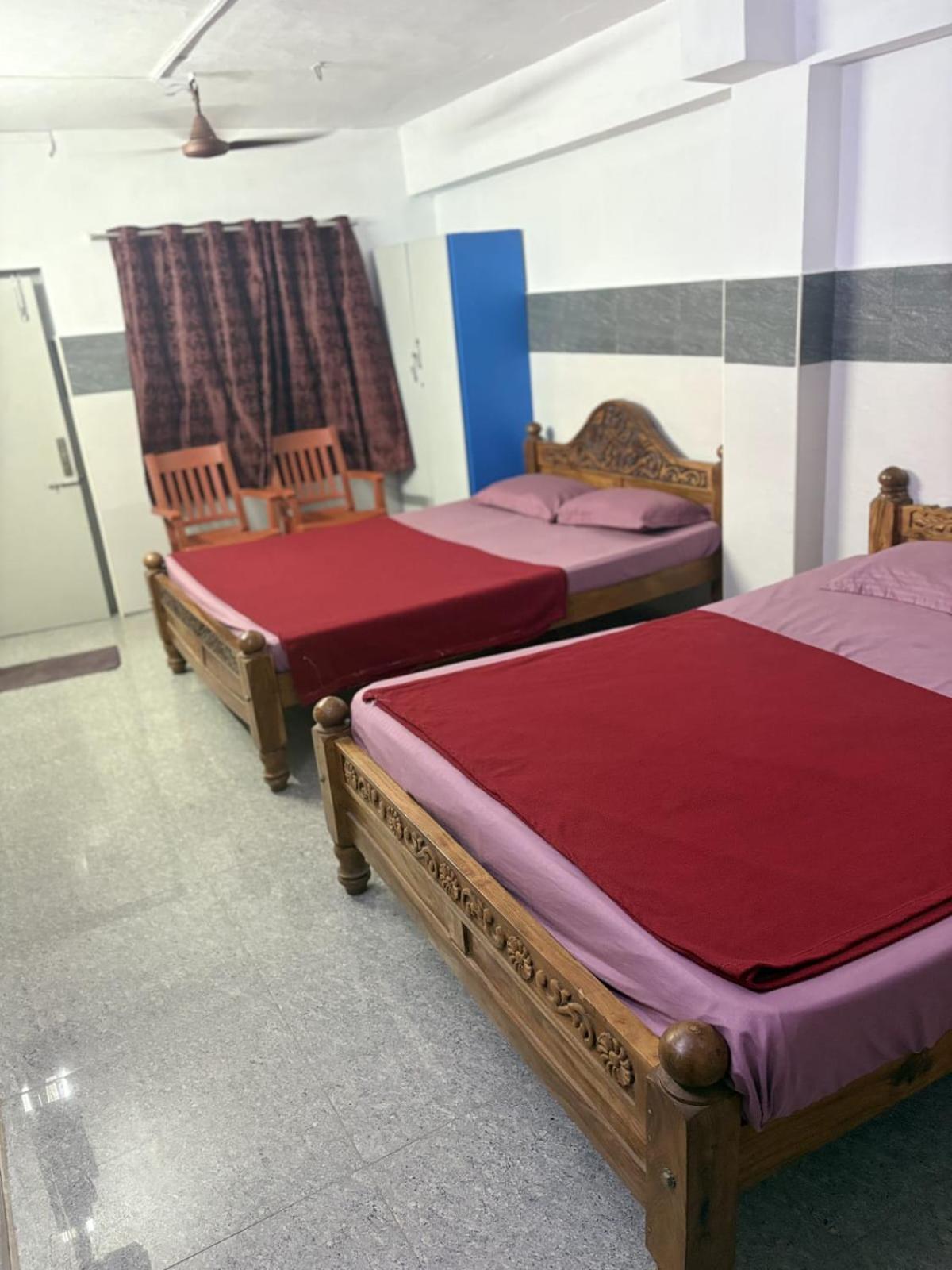 Gsr Stayhome Puducherry Buitenkant foto